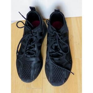 Stylish Black  Sport Shoes from Adidas - Size 40